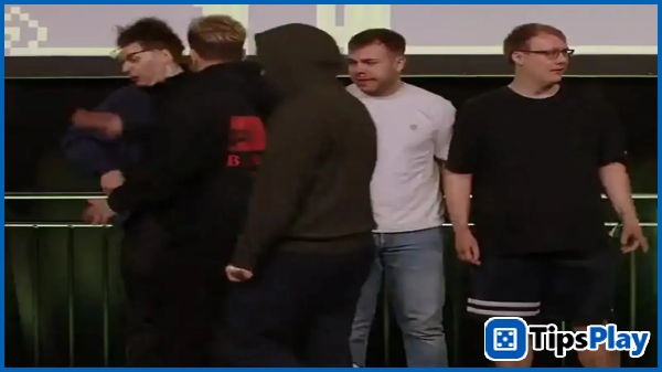 images 2 of Attacking an opponent in the ring, an esports player receives a 10-year ban, the reason for which is surprising.