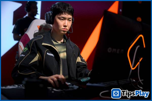 images 1 of Chovy leads in KDA at the First Stand 2026 tournament.