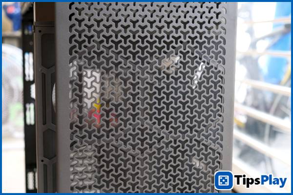 images 3 of Corsair 9000D RGB Airflow – Hands-on and Quick Review