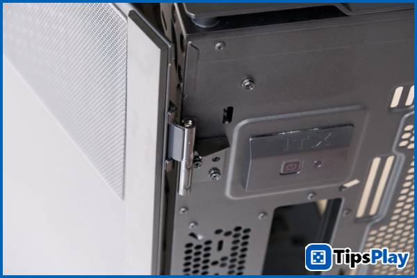 images 9 of Corsair 9000D RGB Airflow – Hands-on and Quick Review