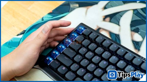 images 11 of Corsair Vanguard Air 99 Wireless: An all-in-one 8,000Hz keyboard with integrated Stream Deck for gamers and streamers.