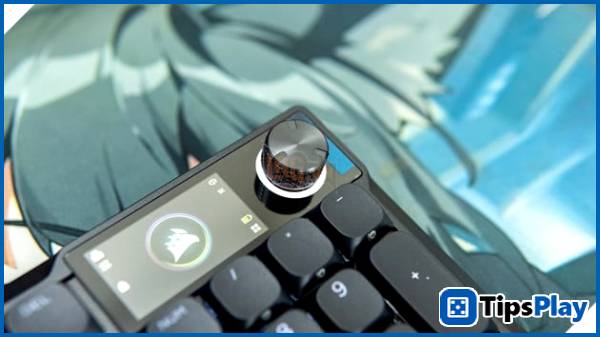 images 9 of Corsair Vanguard Air 99 Wireless: An all-in-one 8,000Hz keyboard with integrated Stream Deck for gamers and streamers.