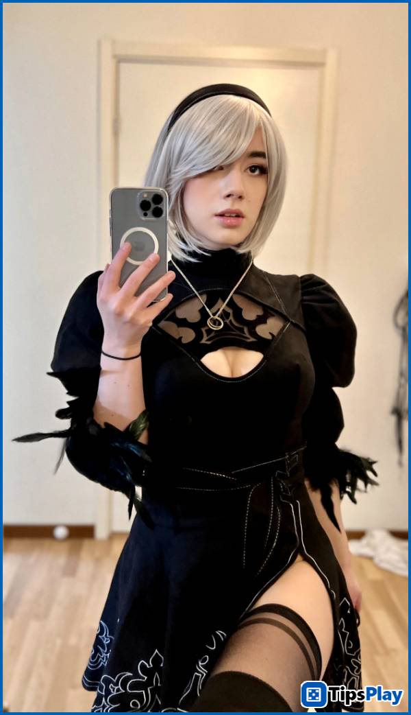 images 9 of Cosplaying a newly released AAA game in a sexy style, a famous female streamer unexpectedly becomes even more impressive upon closer examination of her personal profile.