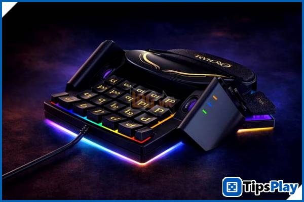 images 1 of The ERCHAM MK1 one-handed controller is drawing attention: A gaming solution for people with disabilities.