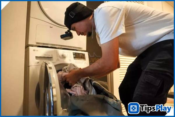 images 1 of Freelancers are being paid to film themselves doing housework in order to train robots.