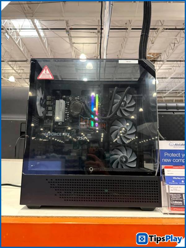 images 2 of Gamers snagged a Ryzen 7 9800X3D and RTX 5070 PC build for just... $1,000.