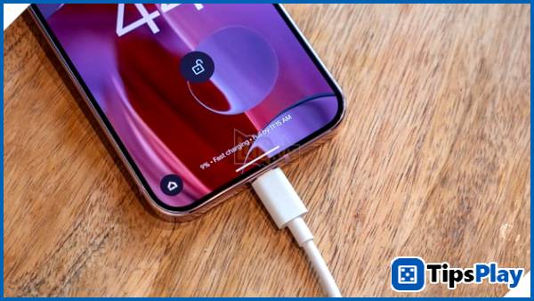 images 1 of Google Pixel is experiencing serious battery drain issues after the April update.