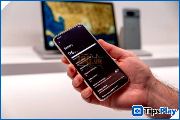 images 2 of Google Pixel is experiencing serious battery drain issues after the April update.