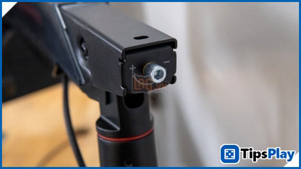 images 5 of HyperWork Alpha Pro Gen 2 Review: An outstanding gaming monitor arm, handles a 40-inch screen well, priced under 1 million VND.