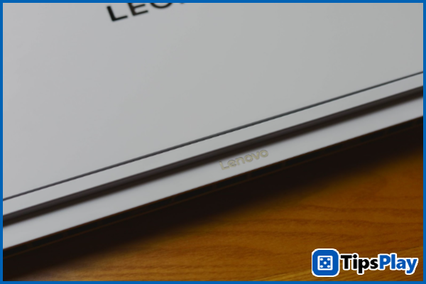 images 3 of Lenovo Legion 7i Gen 10 - A gaming laptop that is not only powerful but also stunningly beautiful and incredibly smart.