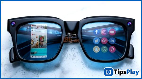 images 2 of London judge discovers witness was being 'coached' via smart glasses.