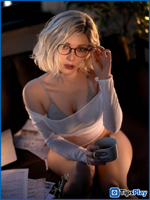 images 2 of The 'nation's favorite' female lead continues to shine with a series of stunning cosplays, leaving gamers in awe.