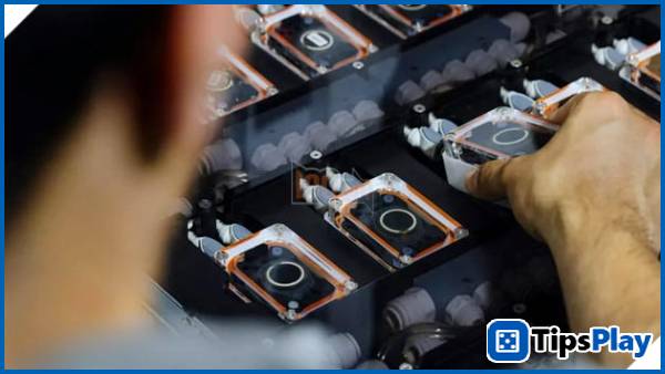 images 2 of From paralyzed paratrooper to World of Warcraft 'master' through the power of Neuralink