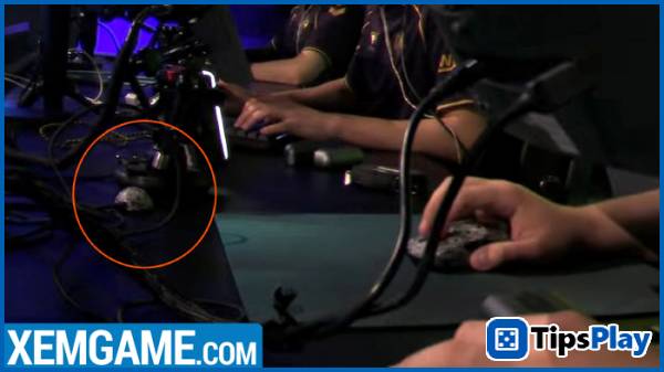 images 2 of Razer Viper V4 Pro revealed despite clever camouflage.