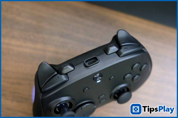 images 4 of Razer Wolverine V3 Pro 8K PC – Gaming Gear Review