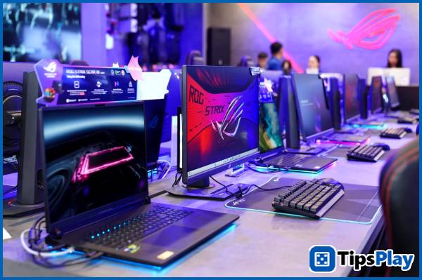 images 1 of ROG Exclusive Store by An Phát makes an impressive debut – Promising an explosive premium laptop experience.
