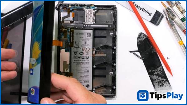 images 2 of The LG Rollable, a never-before-released masterpiece of a rollable screen smartphone.