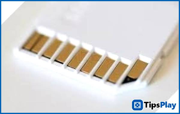 images 1 of SanDisk launches 2TB SD memory card priced at up to $2,000.