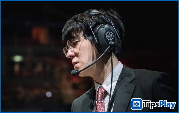 images 1 of T1 confirms coaching staff changes ahead of LCK 2026.