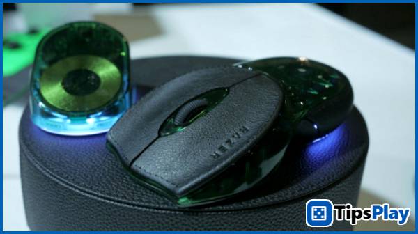 images 1 of What's inside the ultra-expensive Razer Boomslang 20th Anniversary Edition mouse?