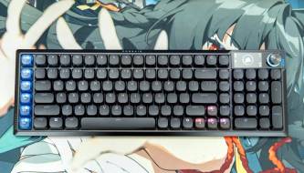 Corsair Vanguard Air 99 Wireless: An all-in-one 8,000Hz keyboard with integrated Stream Deck for gamers and streamers.